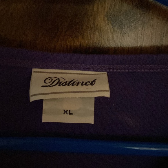 Distinct - Picture 3 of 3